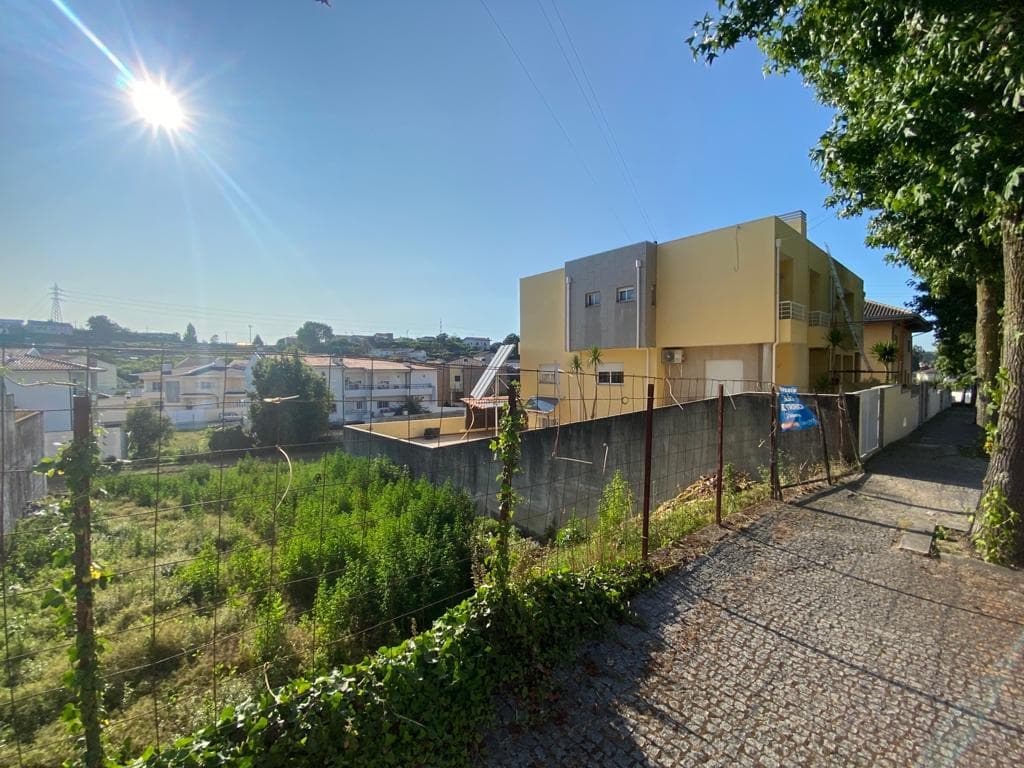Lote para Construção · Águas Santas - Maia — imagen 2