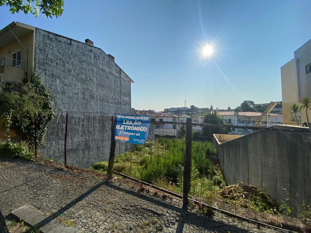 Lote para Construção · Águas Santas - Maia — imagen 1