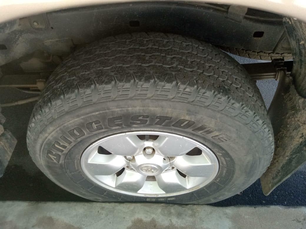 Toyota Hilux · — image 15