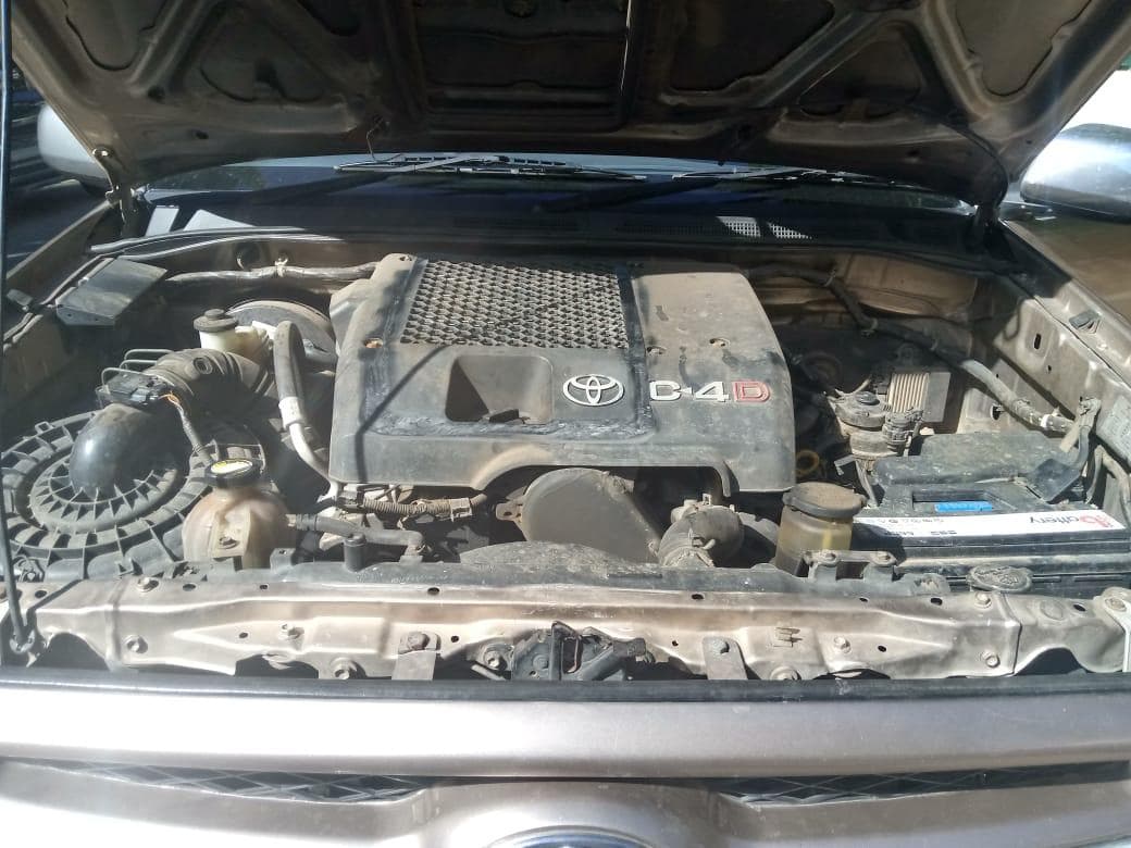 Toyota Hilux · — image 16