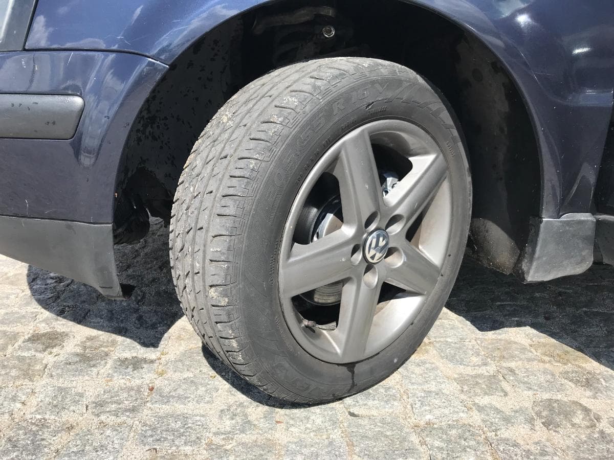 Volkswagen Passat 1.9 TDI · Ano 2000 — imagen 11