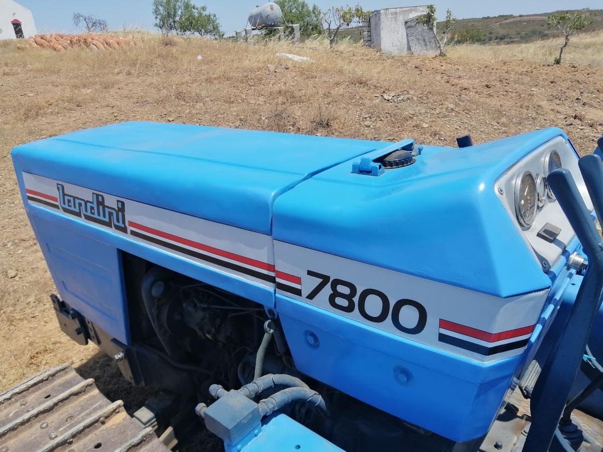 Trator de rastos Landini — imagen 3