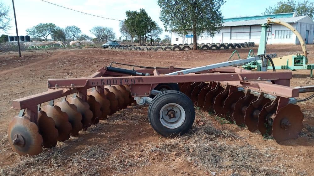 Grade agrícola ·