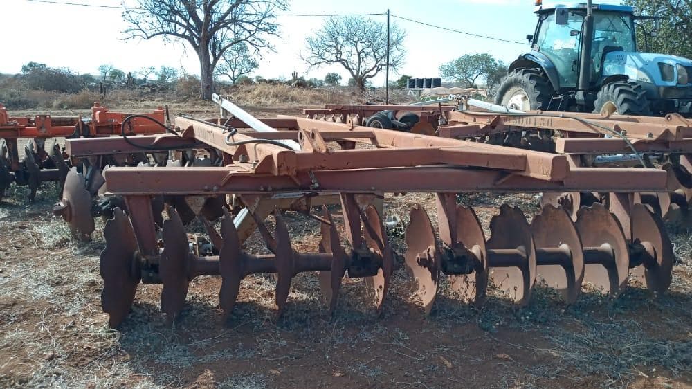 Grade agrícola ·