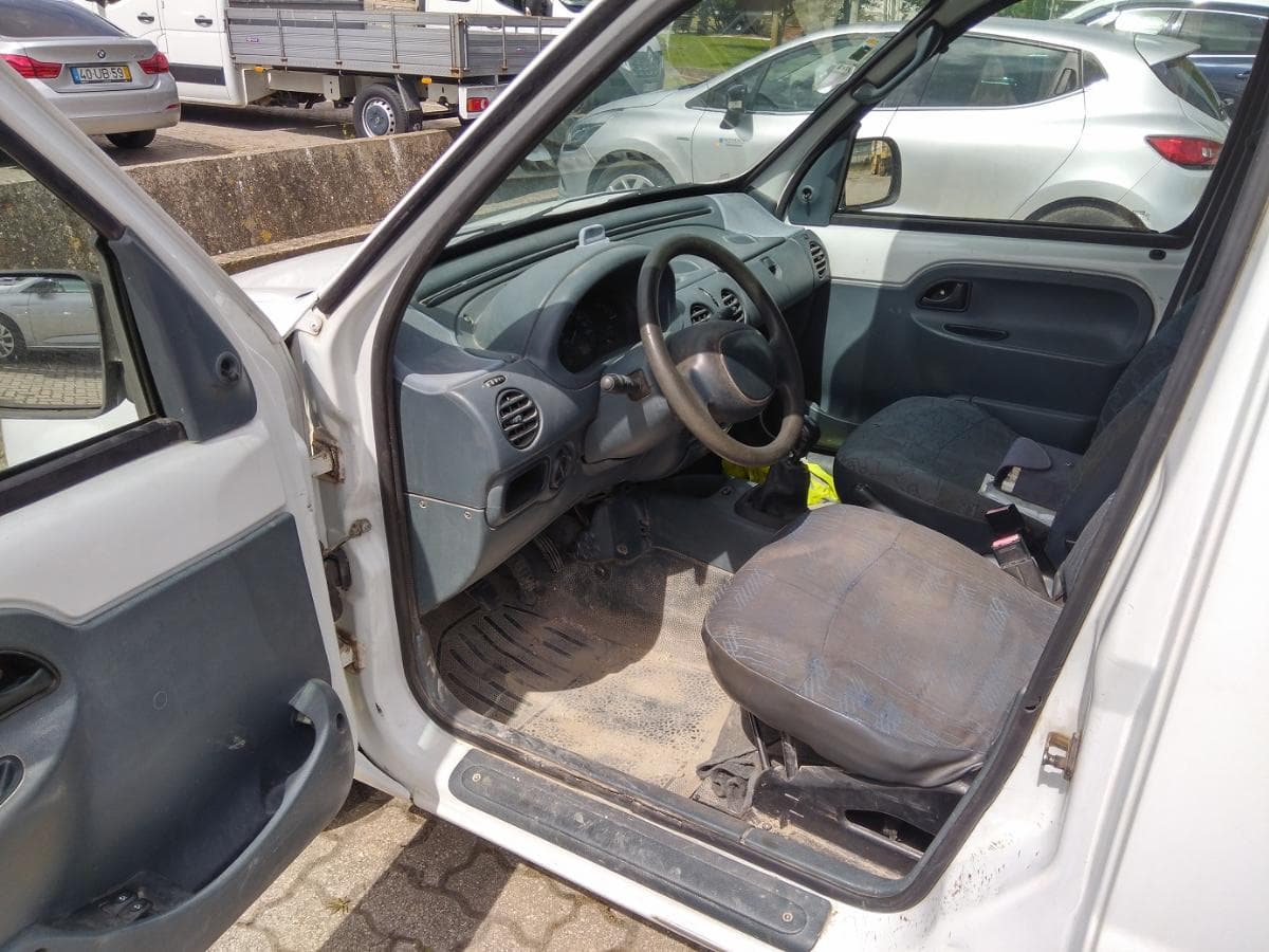 Renault Kangoo 1.9 D 2L — image 4