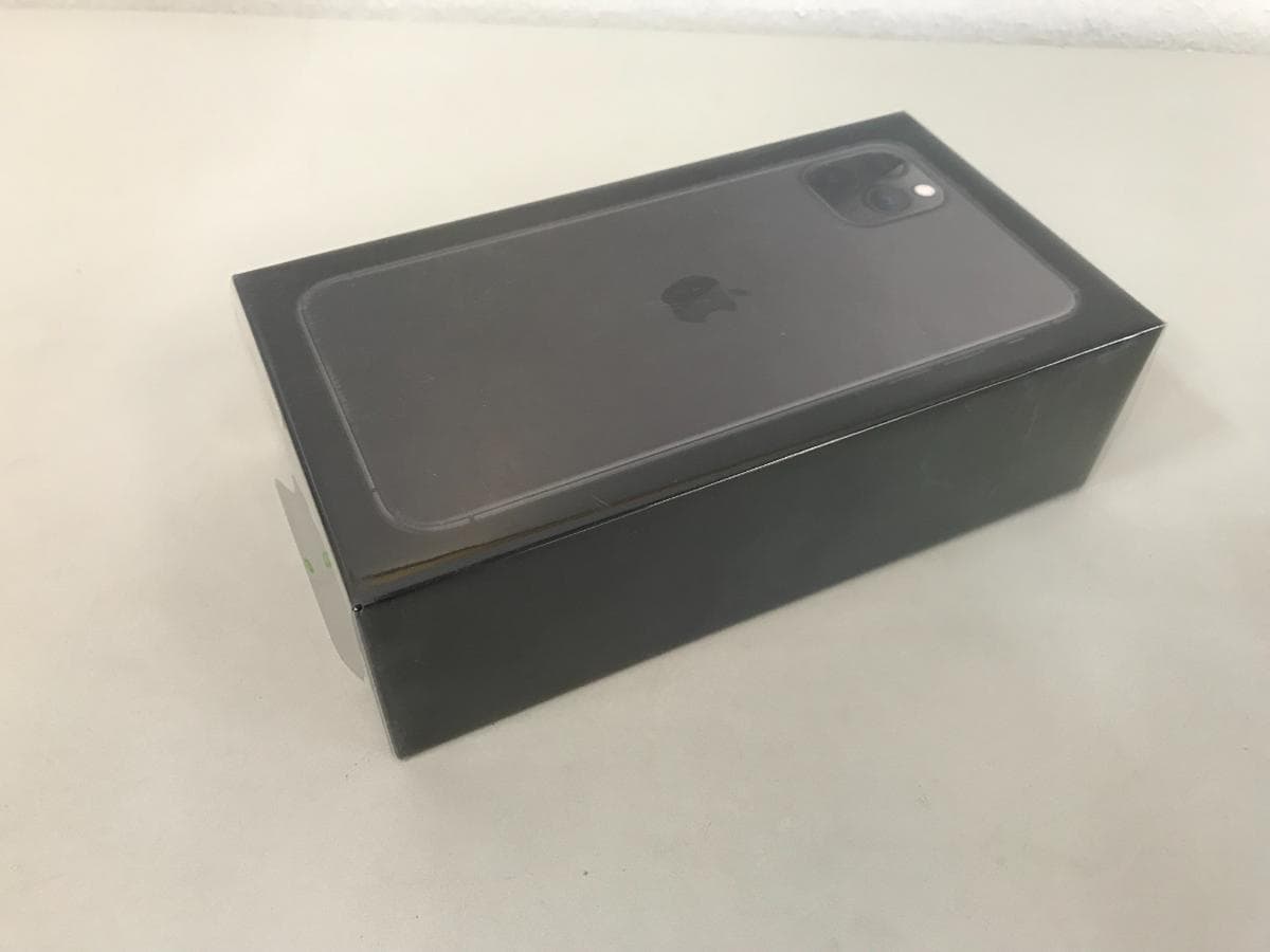 iPhone 11 Pro Max — image 2