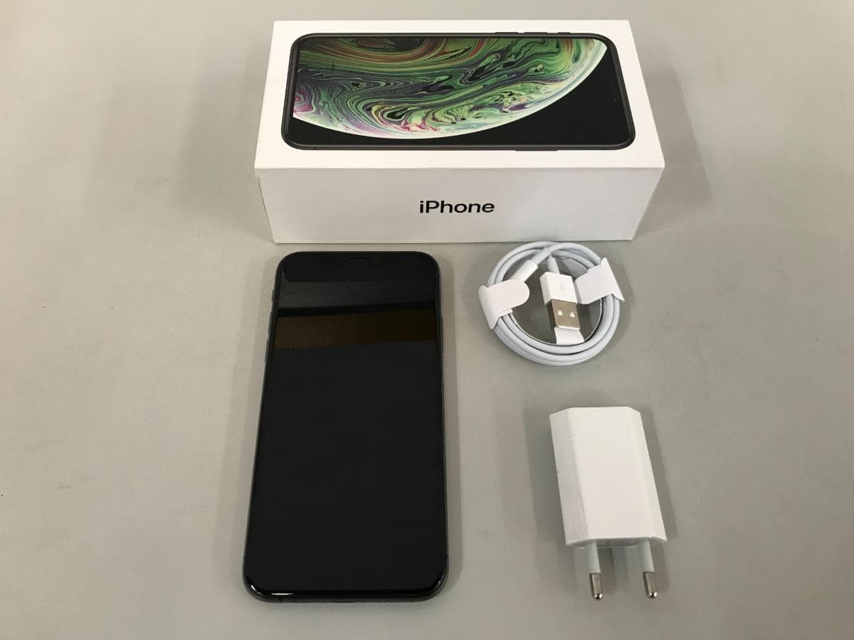 iPhone XS