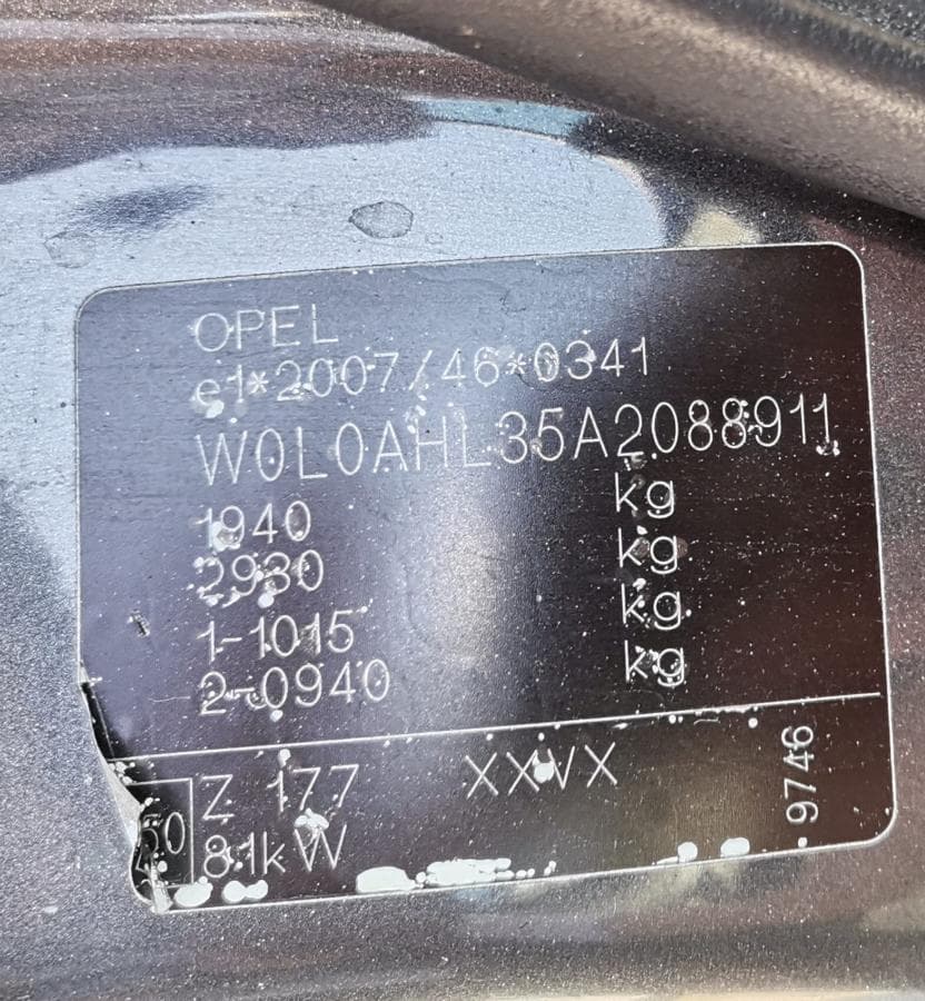 Opel Astra 1.7 Cdti  · Ano 2010 — imagem 12