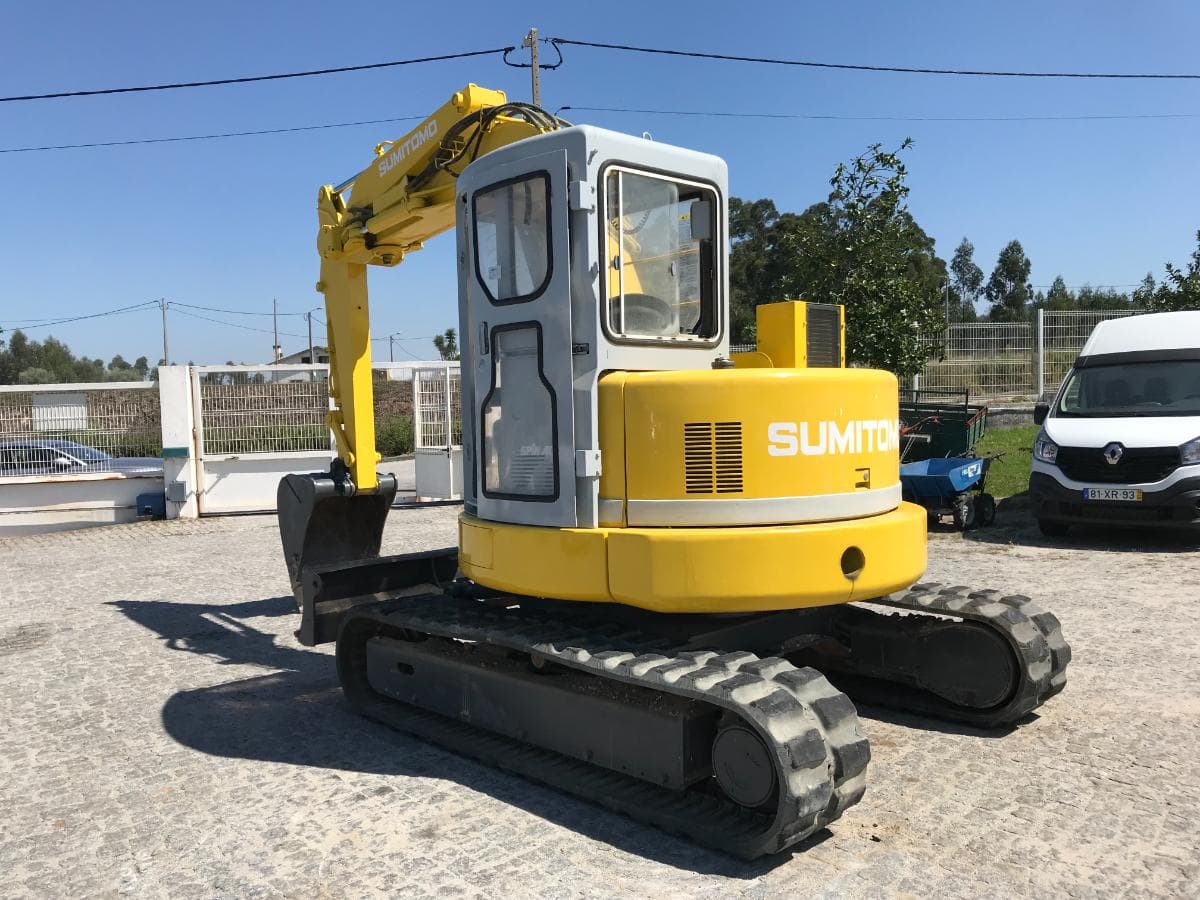 Mini Giratória Sumitomo · 6 Toneladas — imagen 3