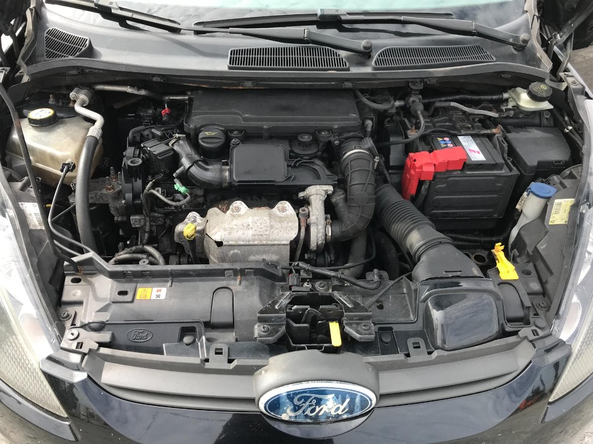 Ford Fiesta 1.4 TDCI · Ano 2010 — imagem 12