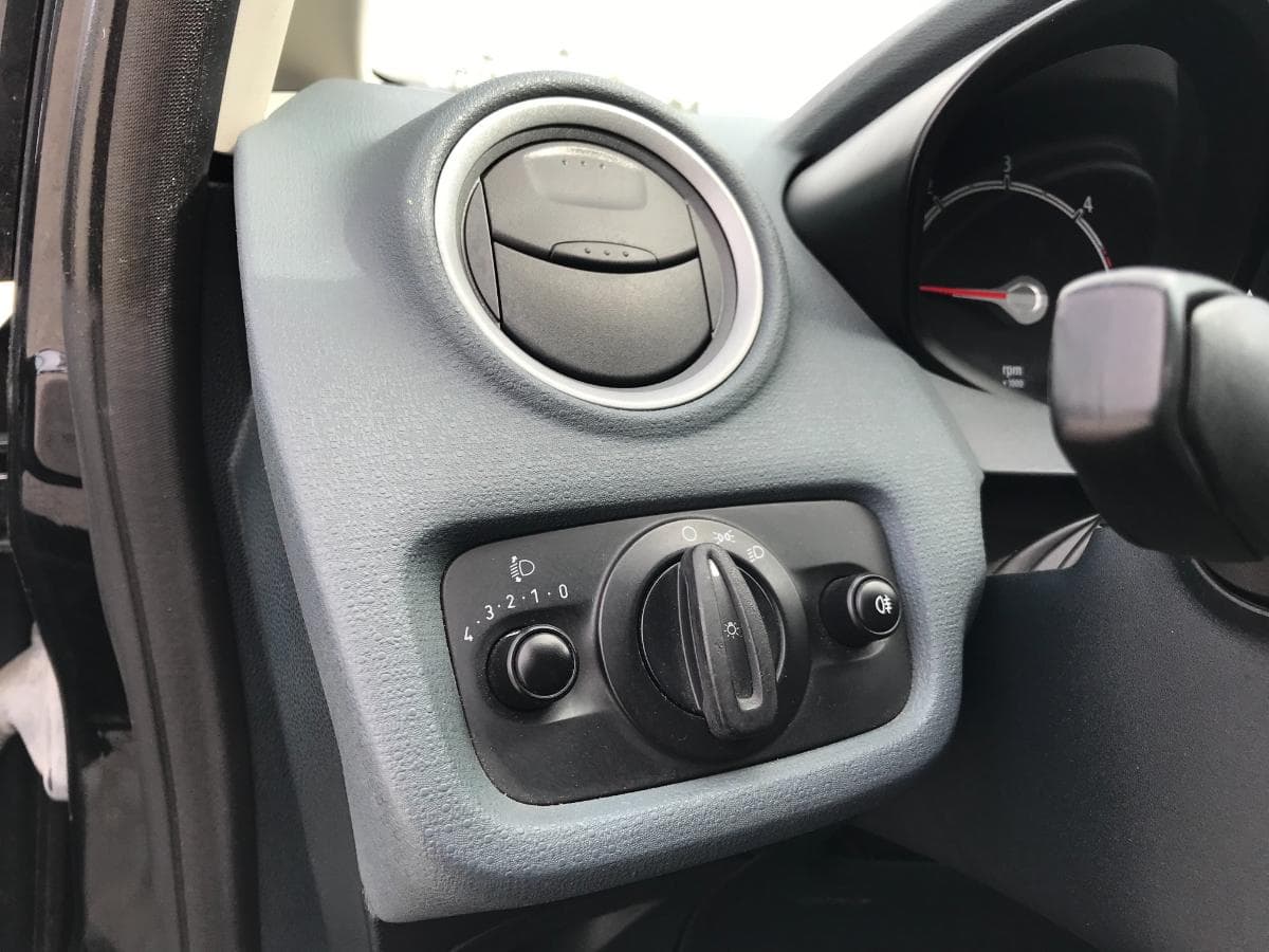 Ford Fiesta 1.4 TDCI · Ano 2010 — imagem 20
