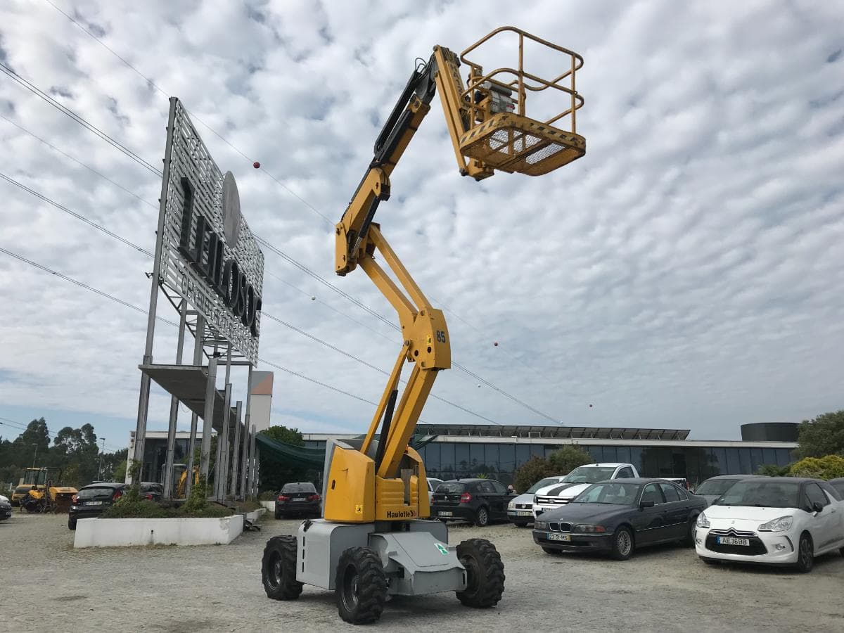 Plataforma Haulotte HA12PX · 12 Metros — imagem 1