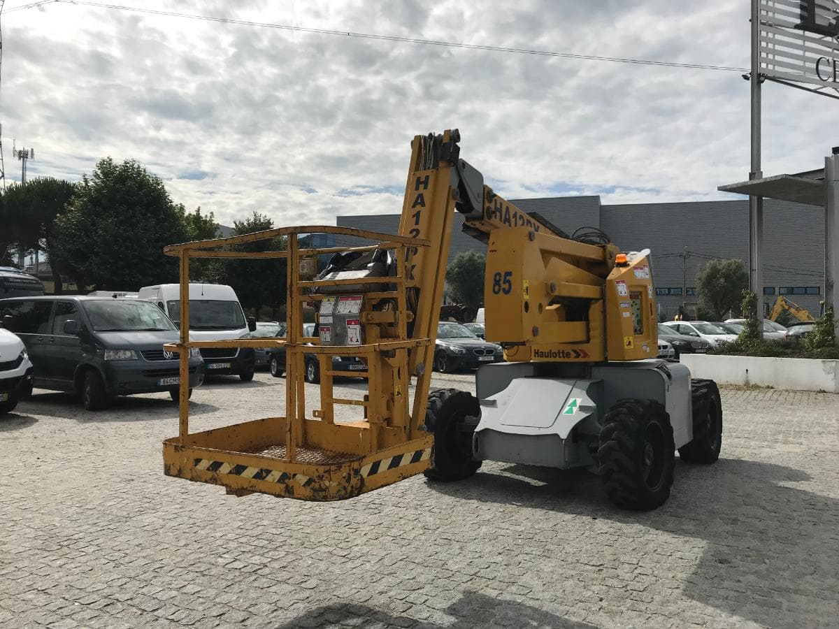 Plataforma Haulotte HA12PX · 12 Metros — imagem 3