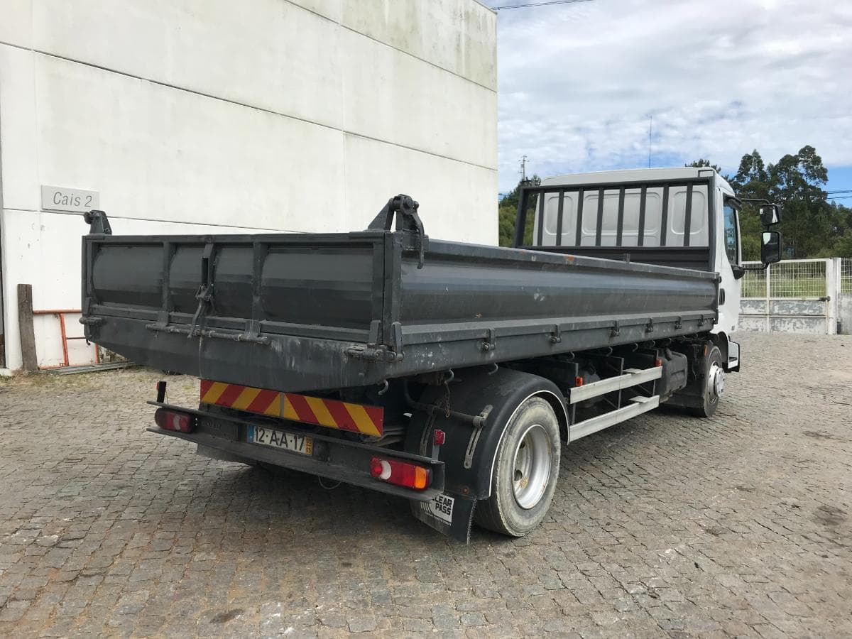 Renault Midlum180.10 Tribasculante — imagem 4