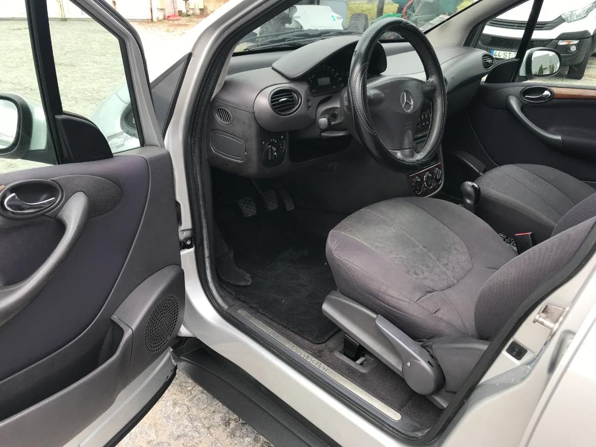 Mercedes-Benz A170 CDI · Ano 2001 — imagem 10