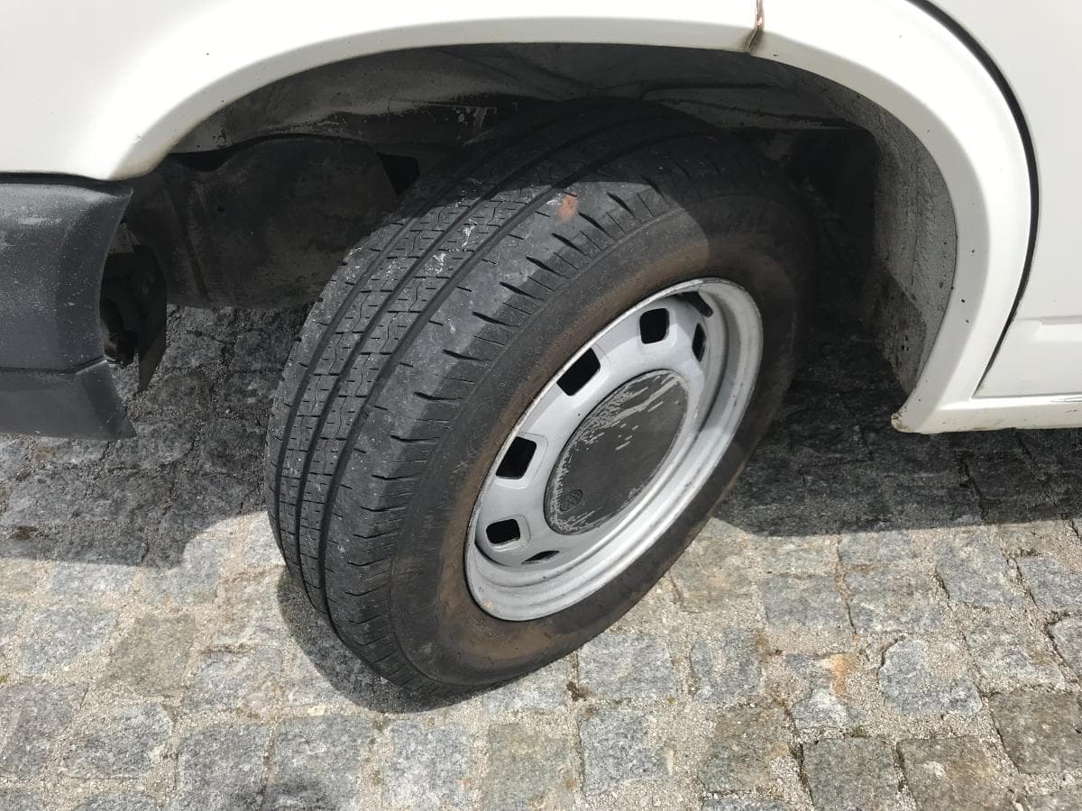 Volkswagen Transporter 2.4D · Ano 1994 — image 7