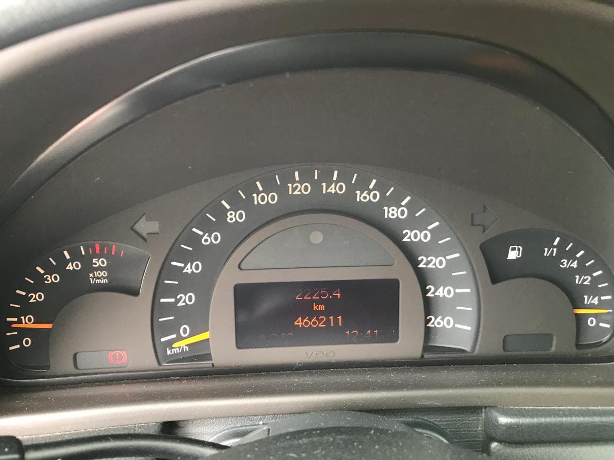 Mercedes-Benz C220 CDI · Ano 2001 — imagem 21