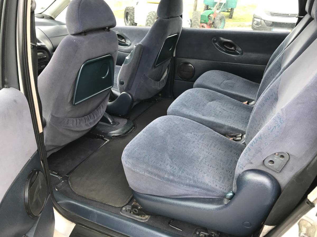 Volkswagen Sharan 1.9TDI · Ano 1997 — image 15