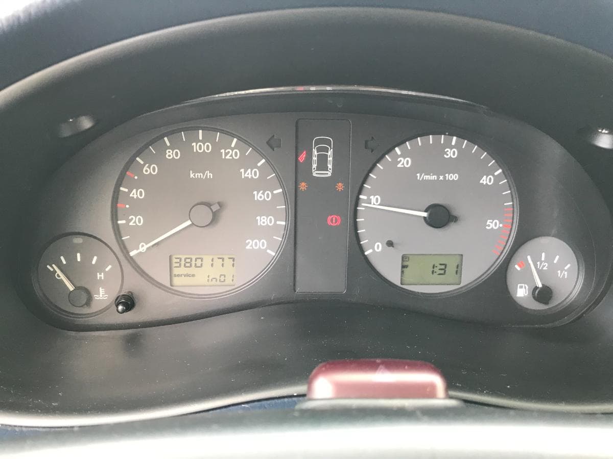 Volkswagen Sharan 1.9TDI · Ano 1997 — image 16