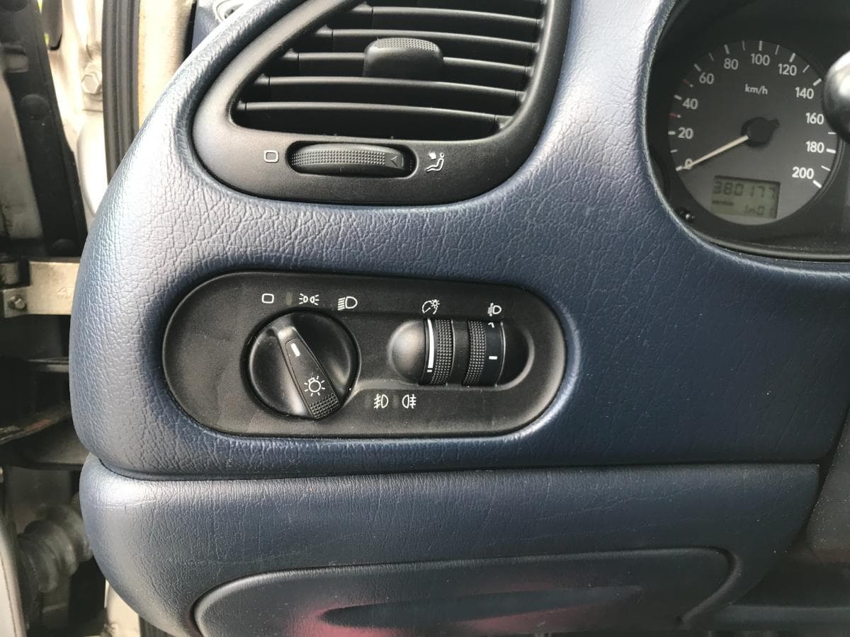 Volkswagen Sharan 1.9TDI · Ano 1997 — image 18