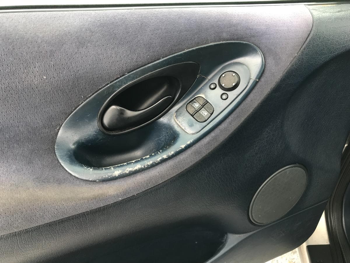 Volkswagen Sharan 1.9TDI · Ano 1997 — image 21