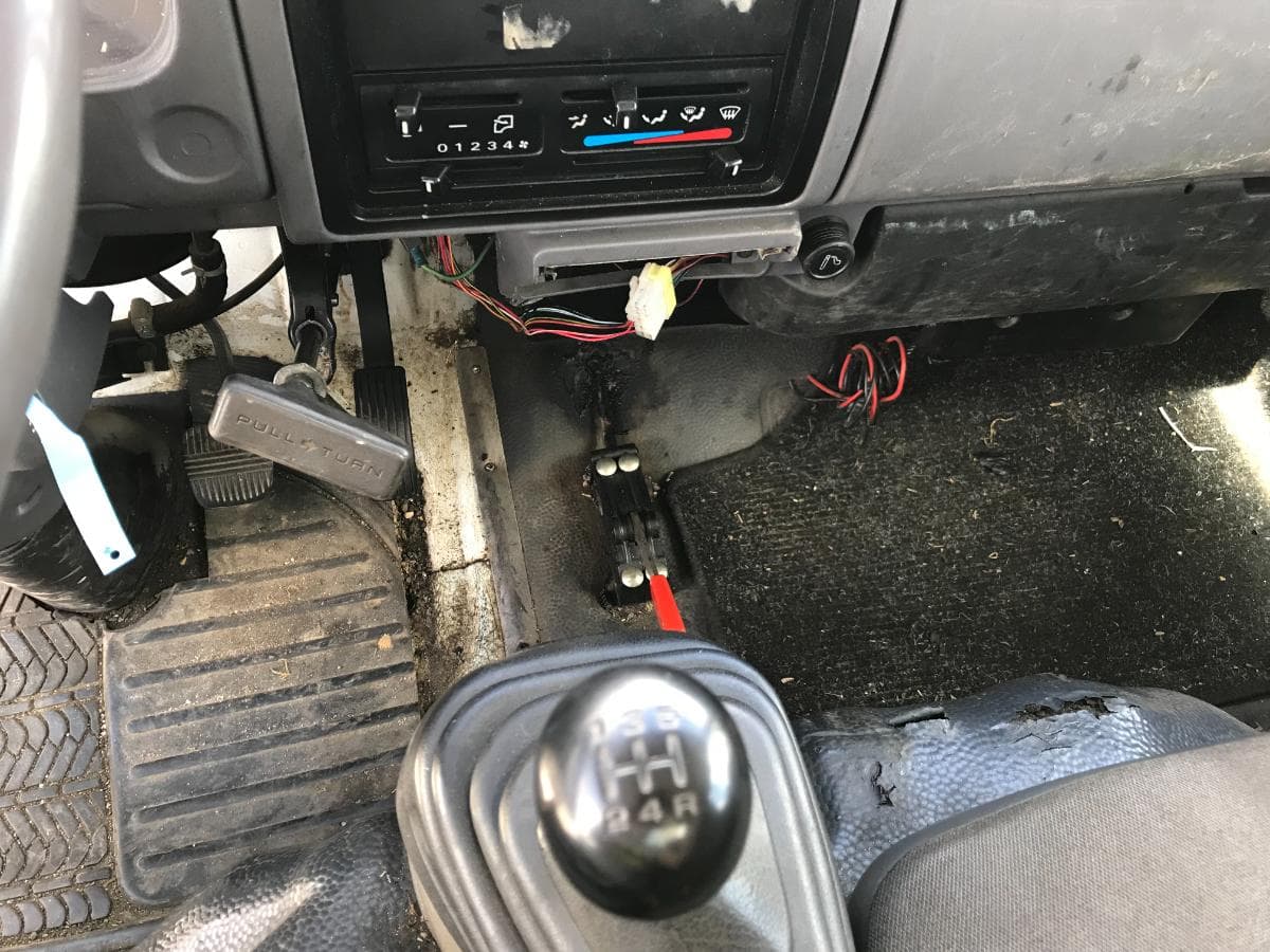 Nissan Cabstar Com Grua Elevação a 16 Metros — imagem 21