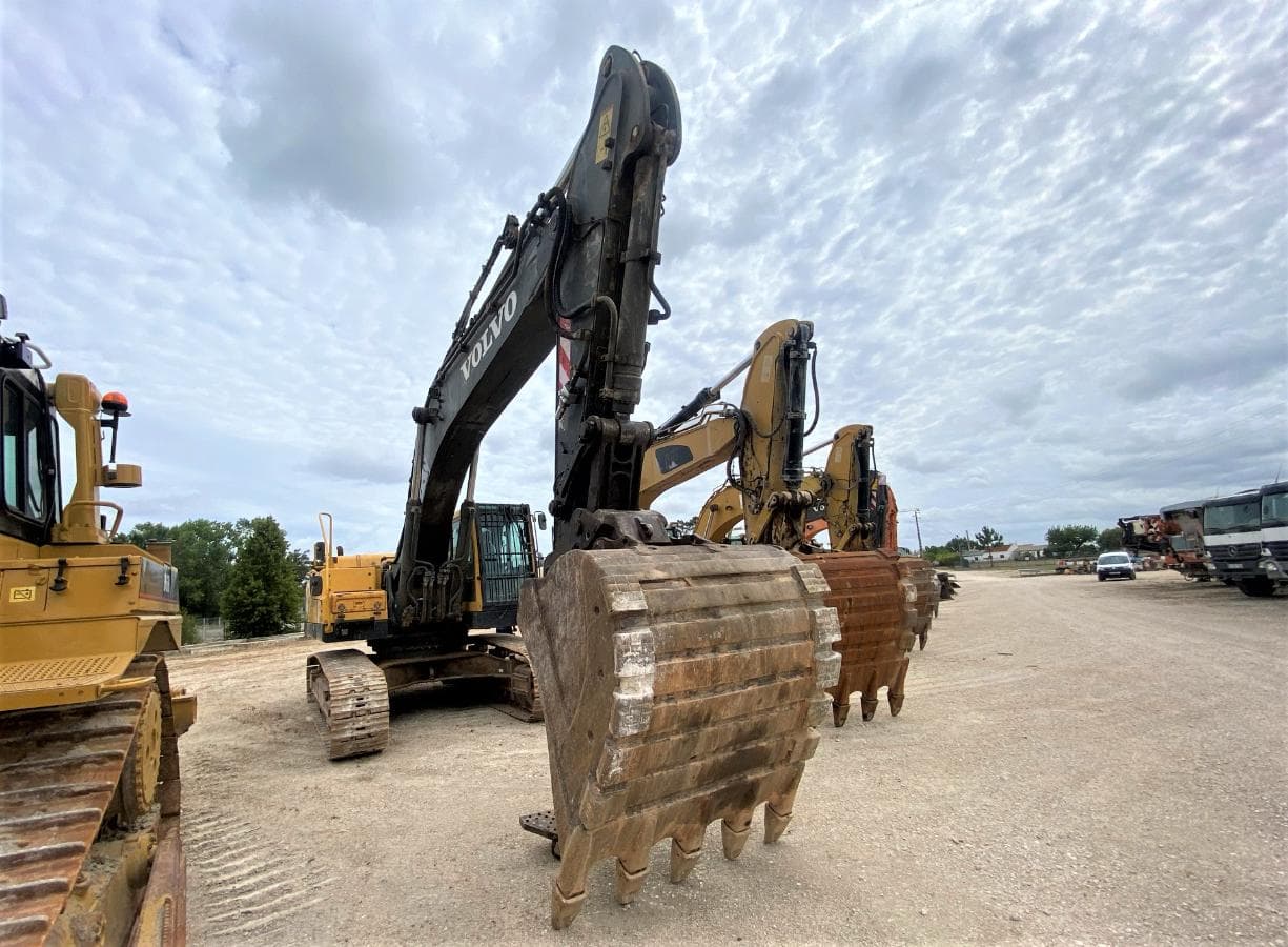 Escav. de rastos 35T - VOLVO — imagem 7