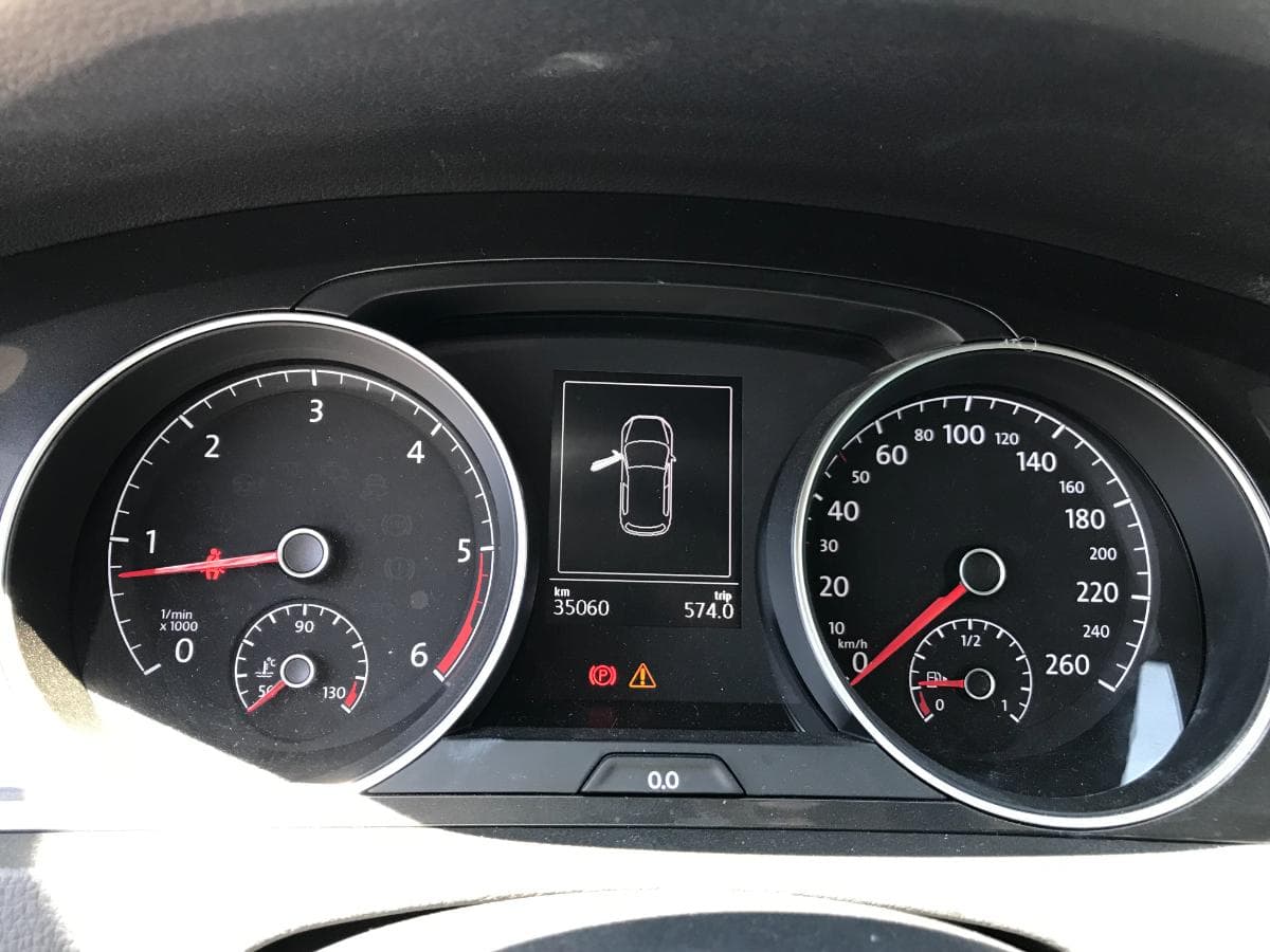 Volkswagen Golf 1.6 TDI · Ano 2018 — imagem 12