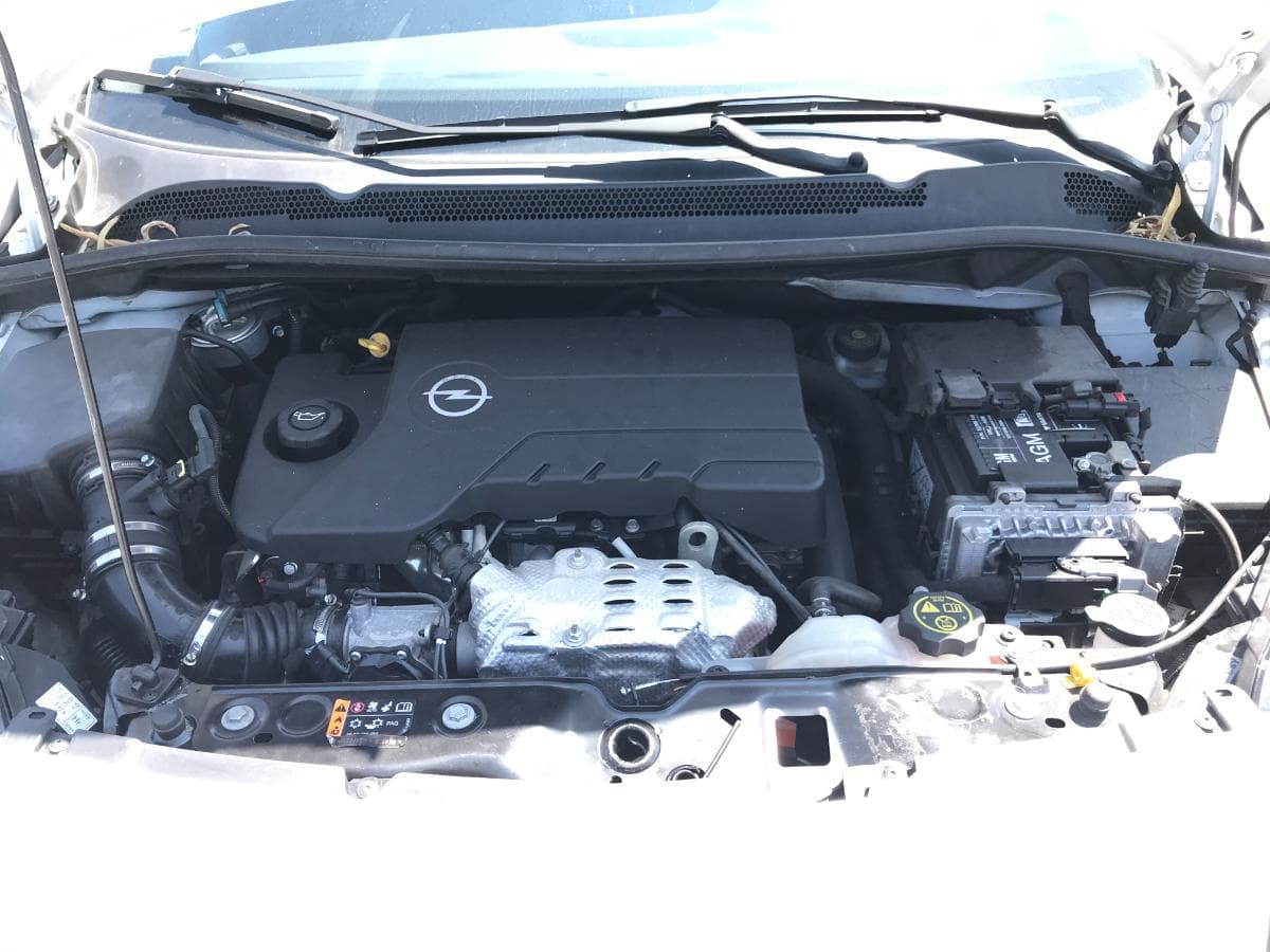 Opel Corsa 1.3 CDTI · Ano 2018 — imagem 8