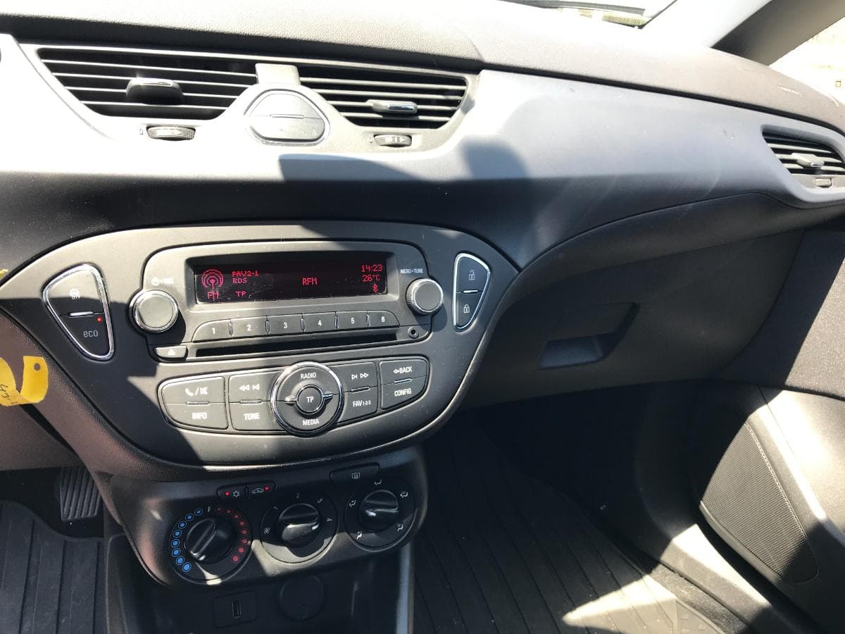 Opel Corsa 1.3 CDTI · Ano 2018 — imagem 14
