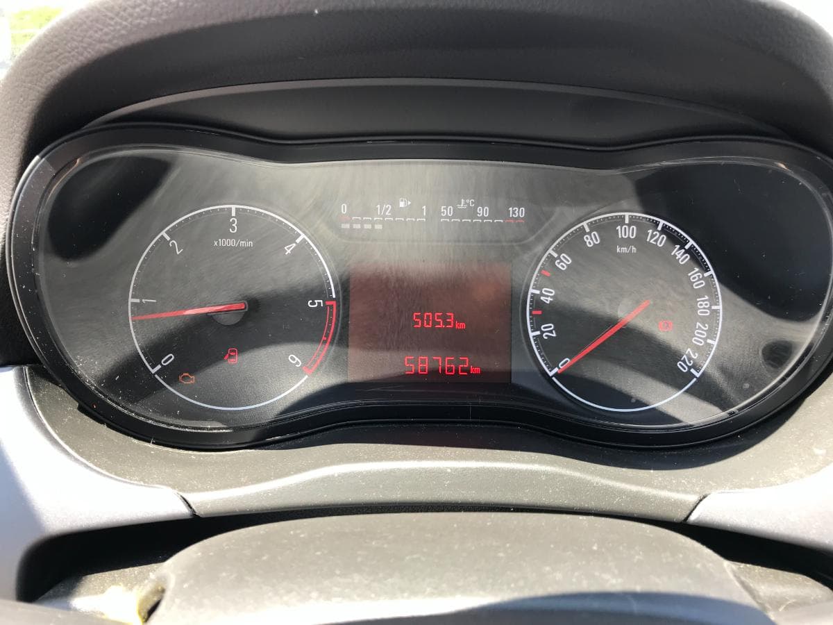Opel Corsa 1.3 CDTI · Ano 2018 — imagem 17