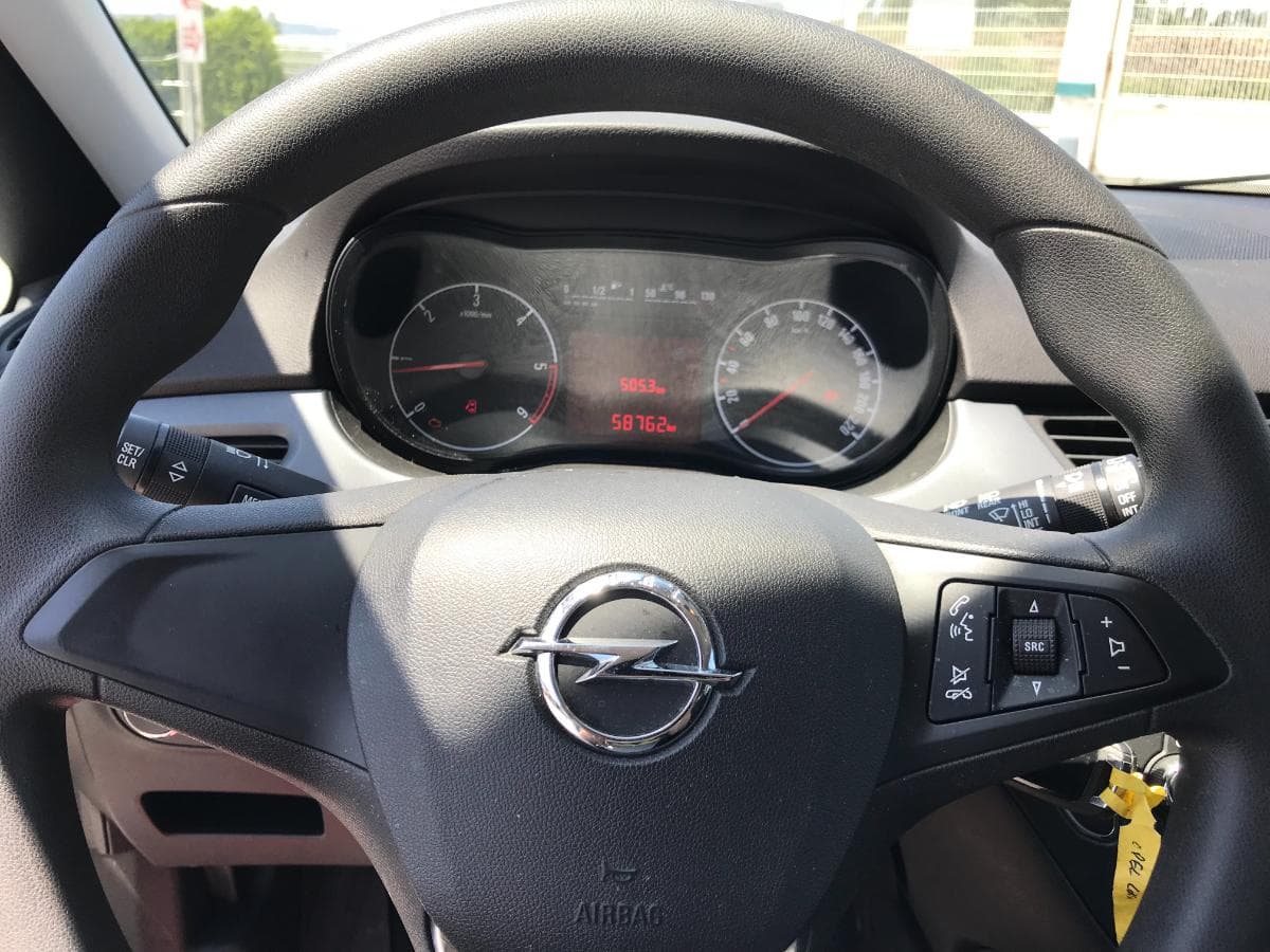 Opel Corsa 1.3 CDTI · Ano 2018 — imagem 21