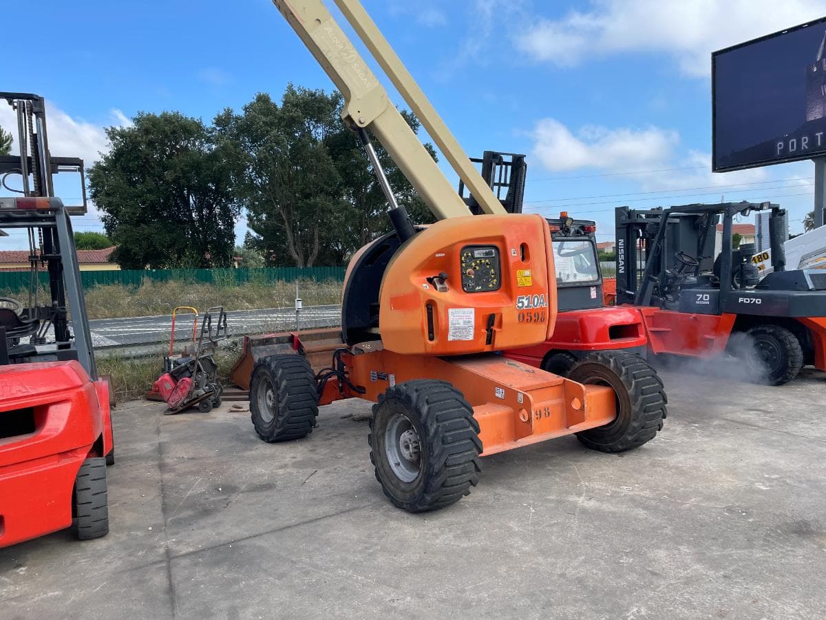 Plataforma Elevatória JLG 510 AJ — image 2