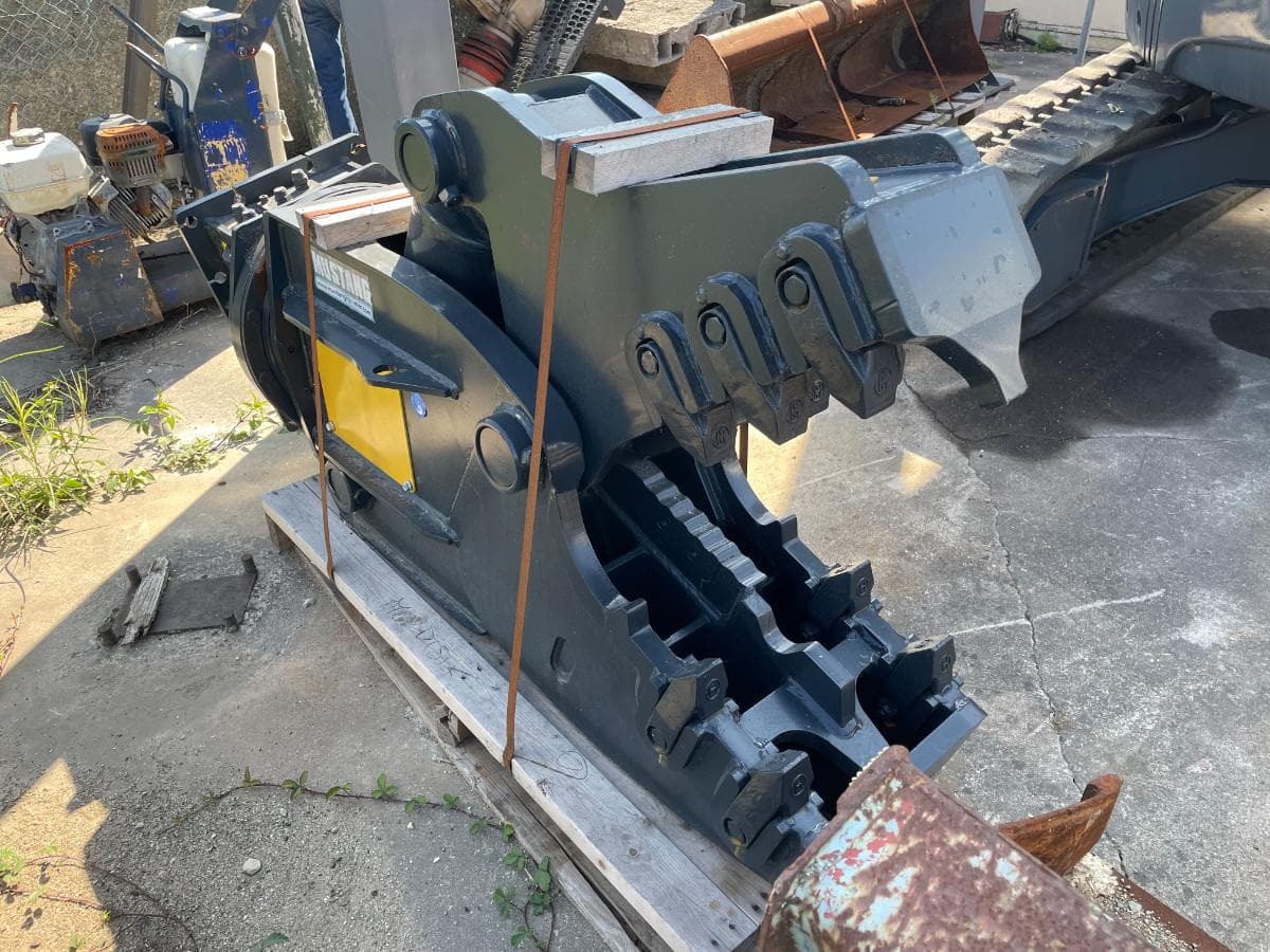 Tesoura Demolição Rotativa Mustang RH 08