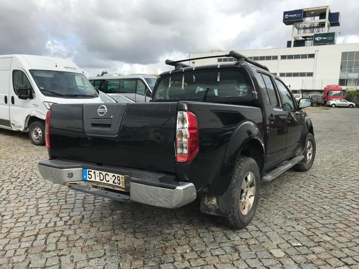 Nissan Navarra Pick UP 2.5 DCI · Ano 2007 — imagem 6
