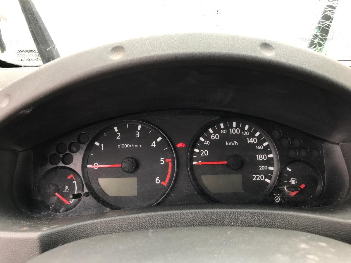 Nissan Navarra Pick UP 2.5 DCI · Ano 2007 — imagem 19