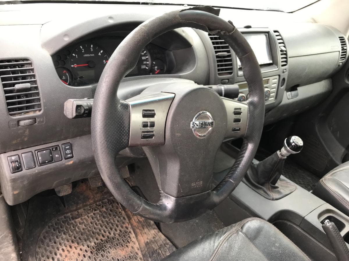 Nissan Navarra Pick UP 2.5 DCI · Ano 2007 — imagem 22