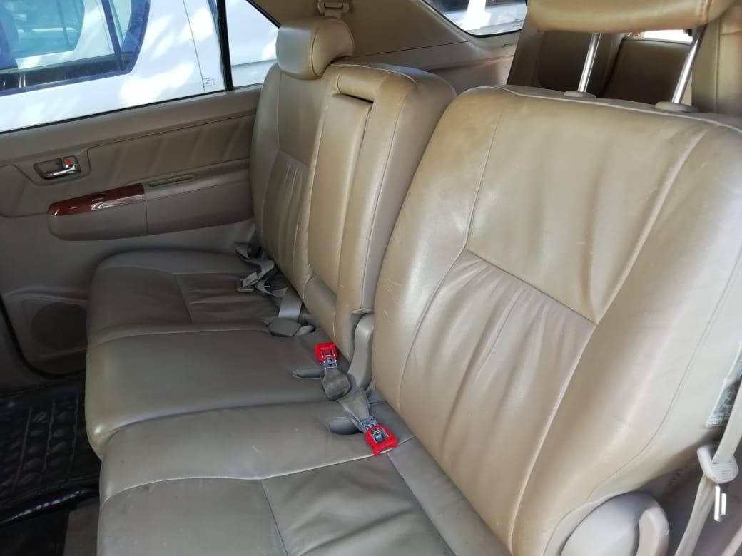 Toyota Fortuner · — imagem 4