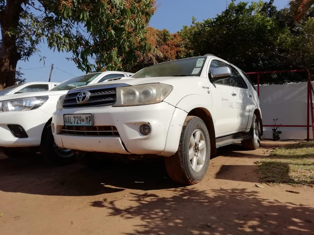 Toyota Fortuner · — imagem 2