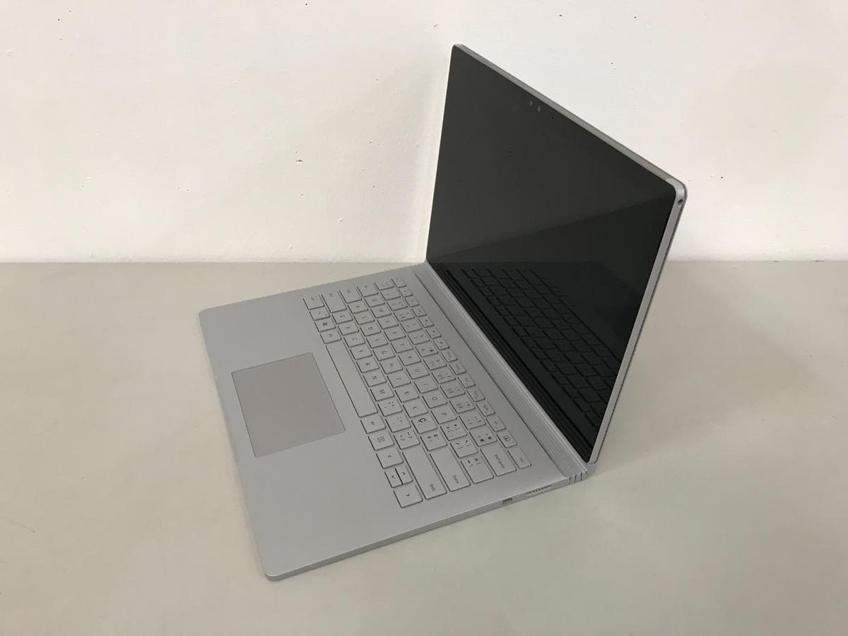 Portátil Microsoft Surface Book — imagen 2