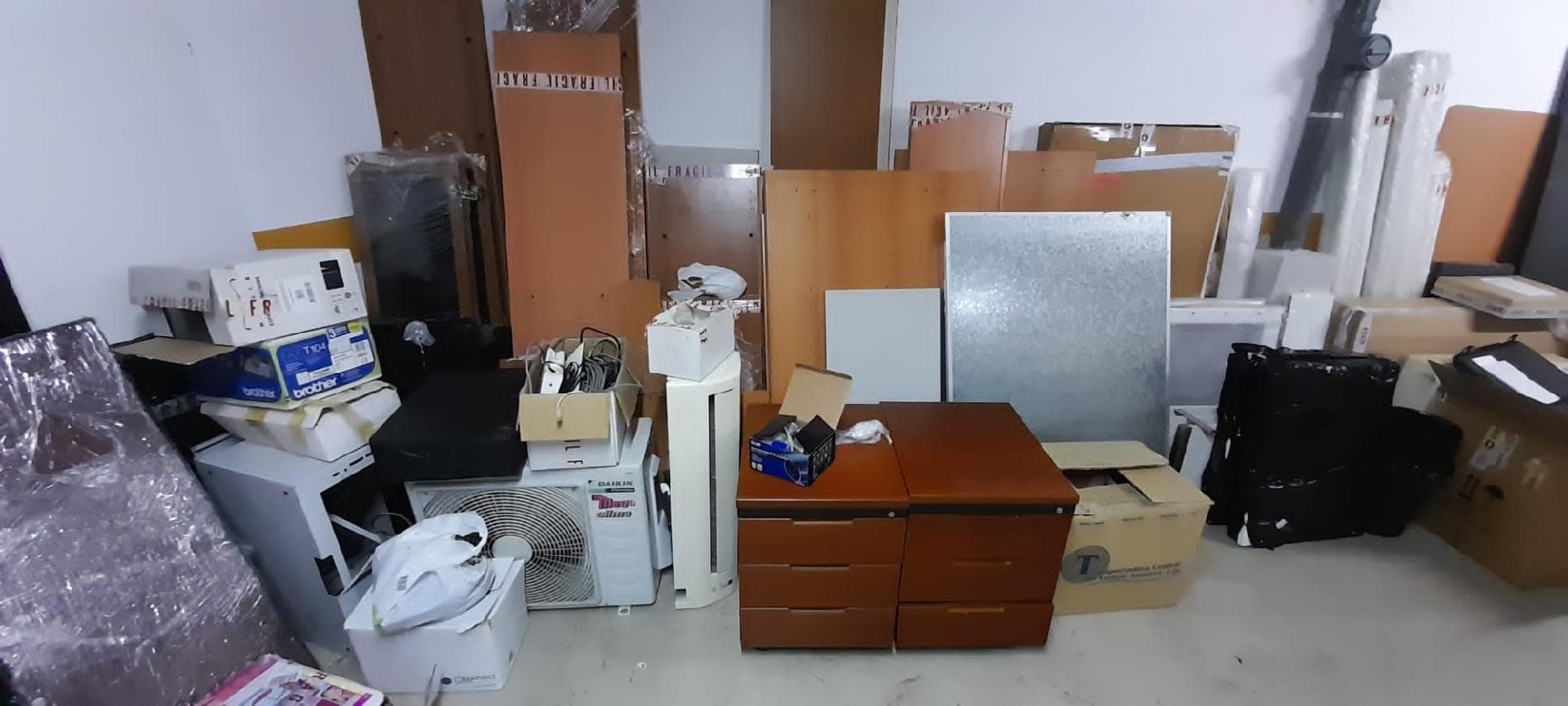 Mobiliario de oficina — imagen 10