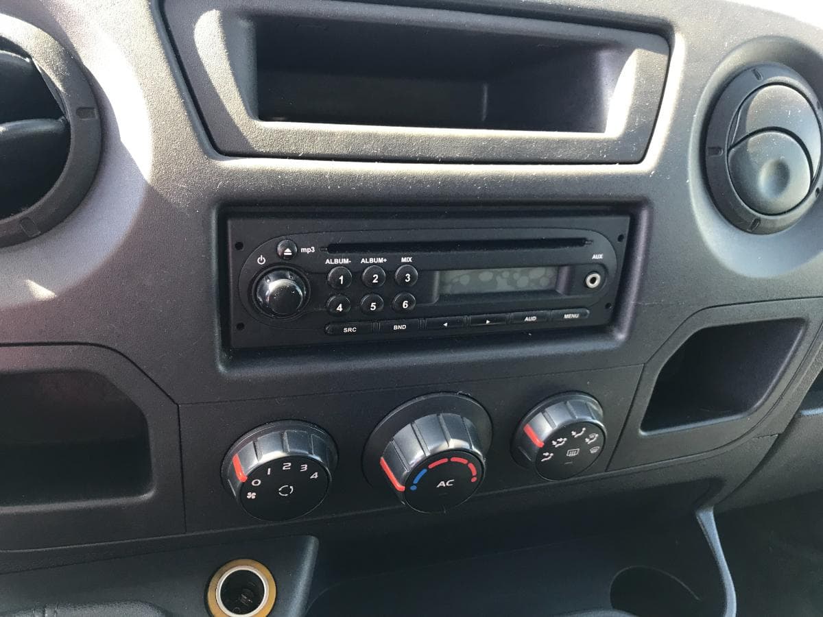 Opel Movano 2.3 CDTI · Ano 2011 — imagen 22