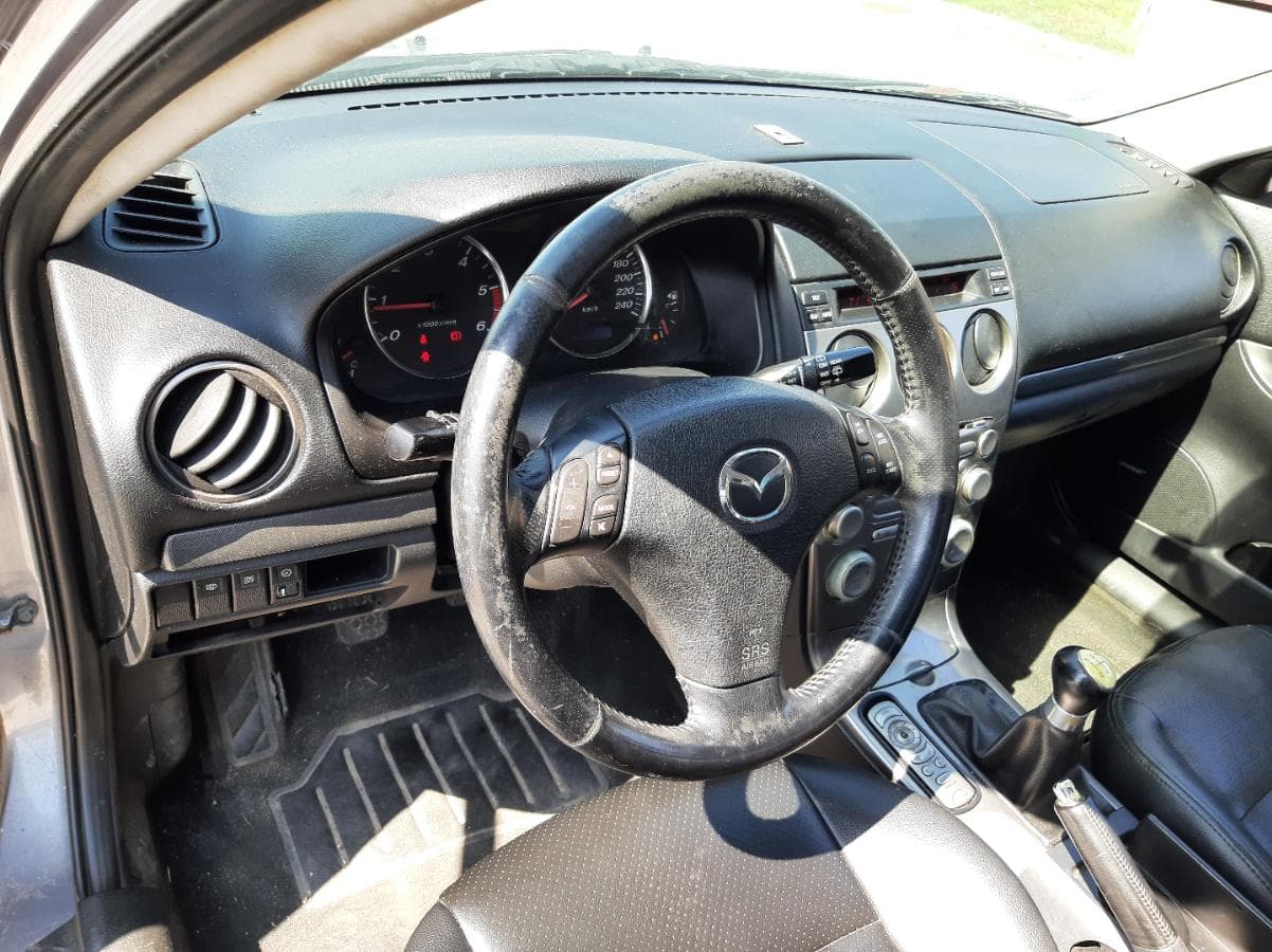 Mazda 6 2.0D · Ano 2003 — imagem 18