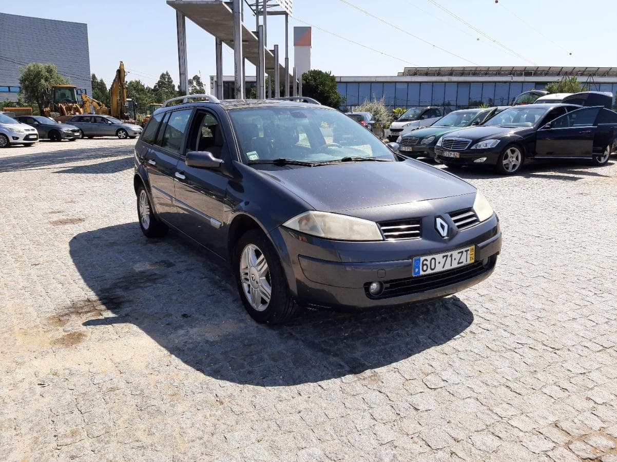 Renault Mégane 1.5 DCI · Ano 2005 — imagen 1