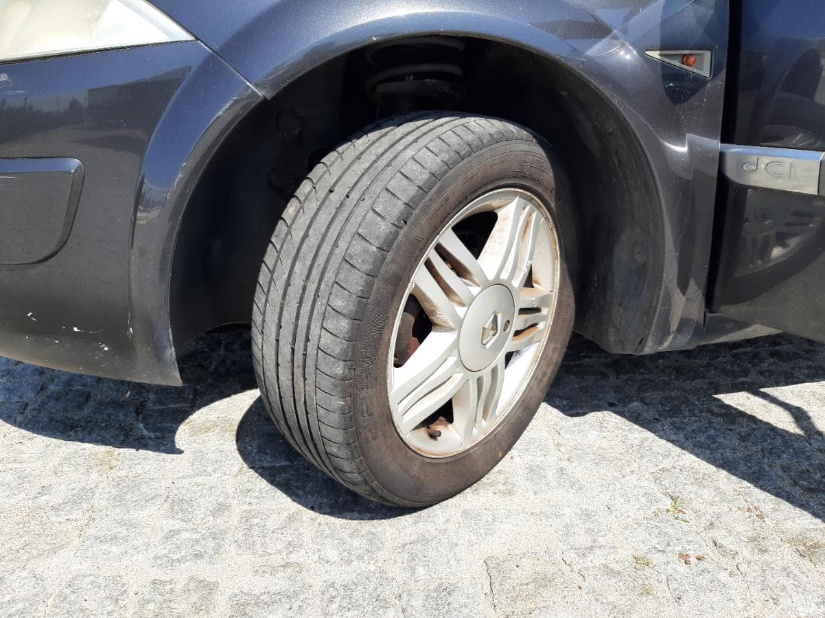 Renault Mégane 1.5 DCI · Ano 2005 — imagen 7