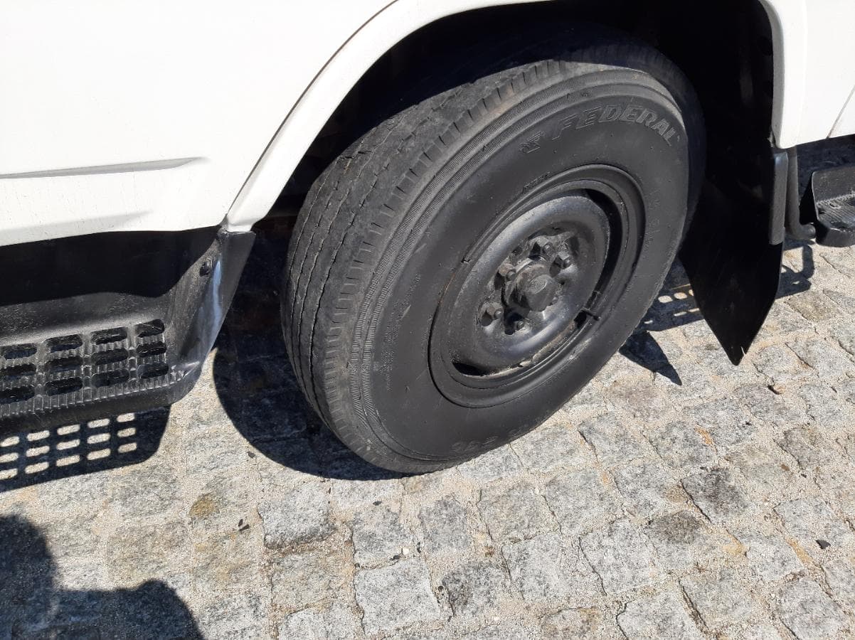 Toyota Dyna Cabine Dupla · Ano 1998 — imagem 9