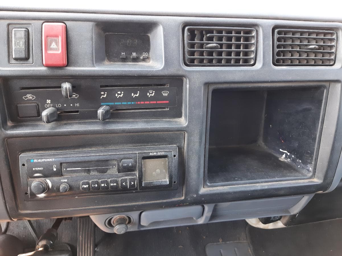 Toyota Dyna Cabine Dupla · Ano 1998 — imagem 12