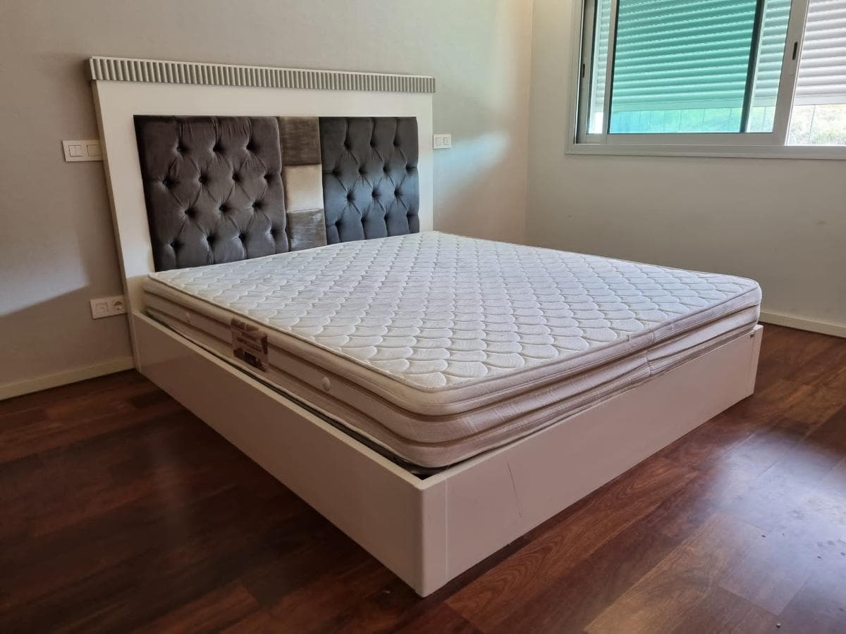 Mobiliario y decoración — imagen 2
