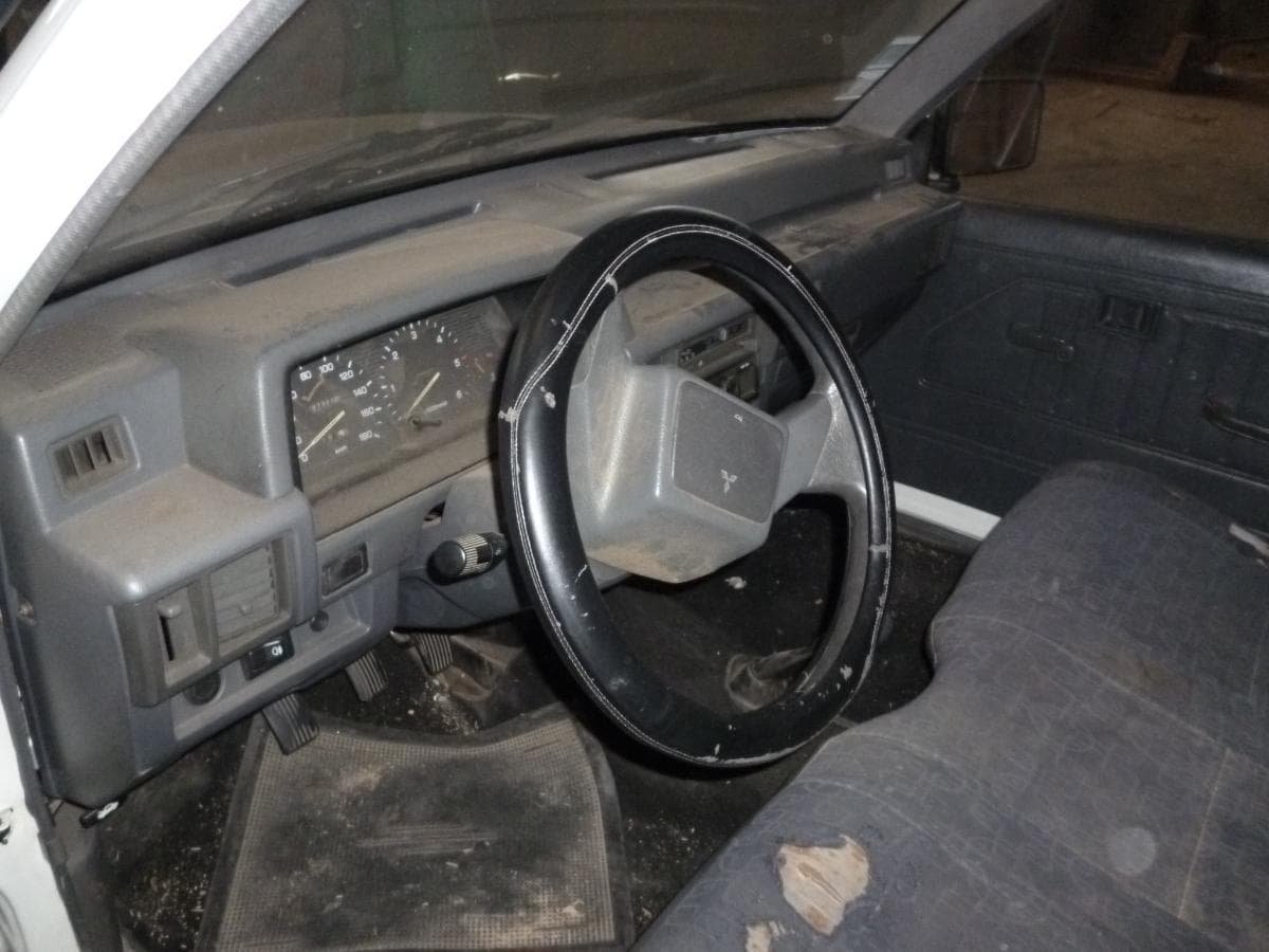 Mitsubishi  L200 — imagem 3