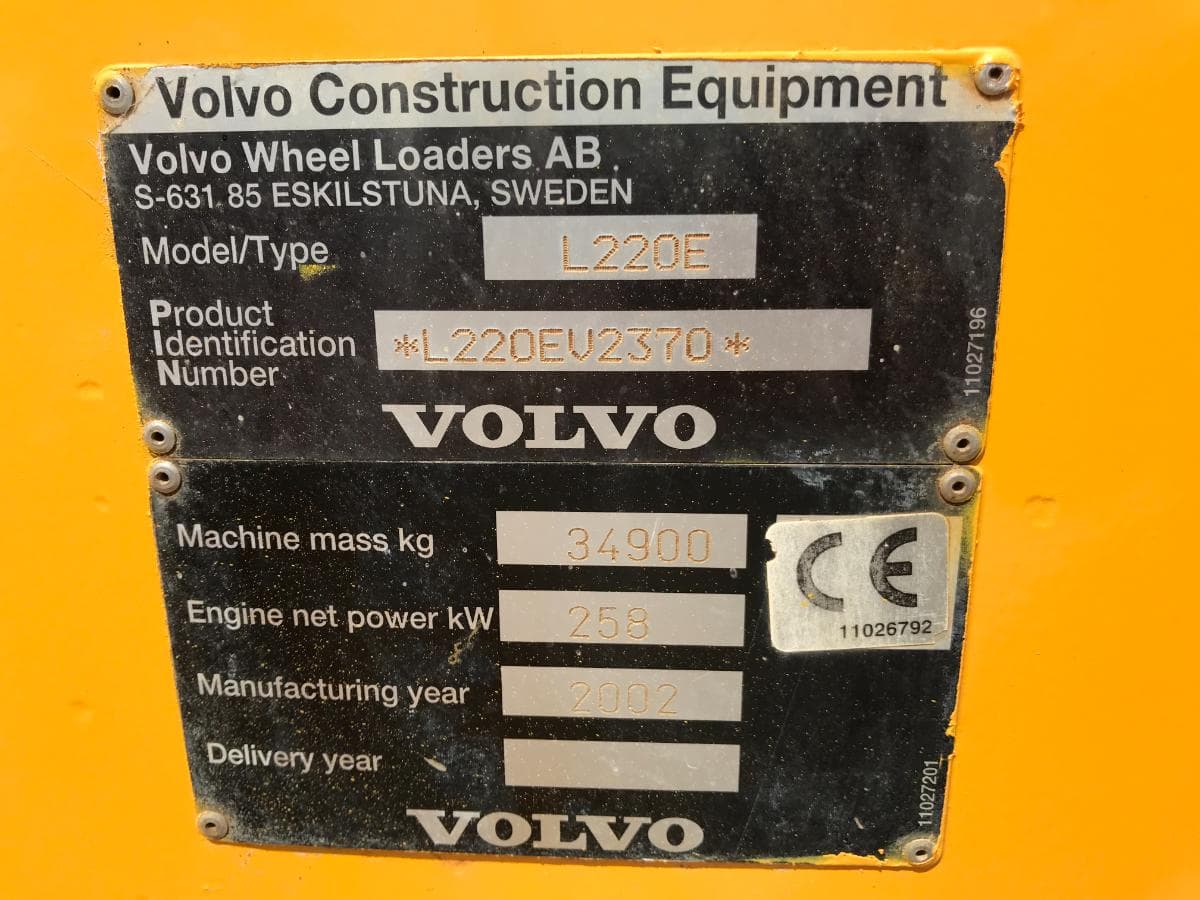 Pá Carregador Volvo L 220 E · Ano 2002 — imagen 15